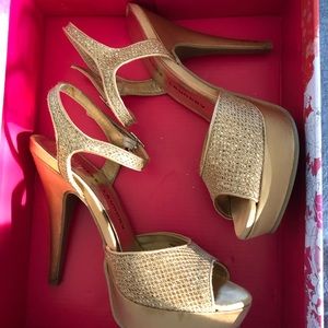 Women’s high heel shoes